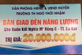 Ngày 18/1/2023 trường TH Ngô Thì Nhậm và Văn phòng UBND huyện Ea Kar tặng kinh phí làm đèn đường năng lượng  mặt trời.